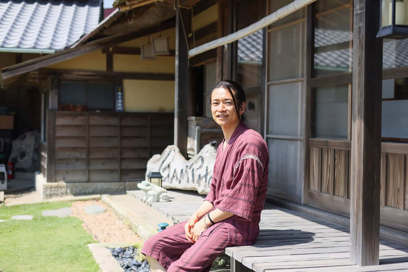 がんぷ村村長： 新妻 唯昭（TADA）