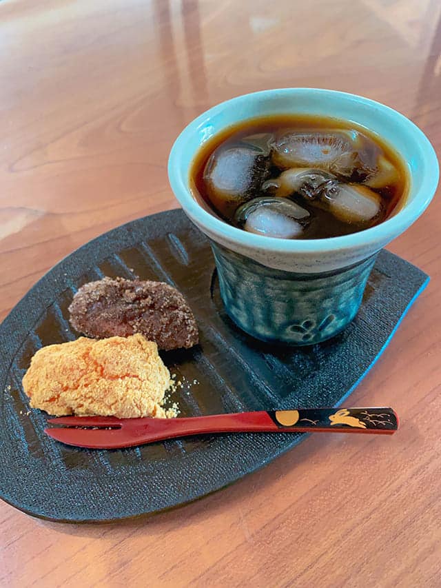 がんぷ茶屋のコーヒーセット